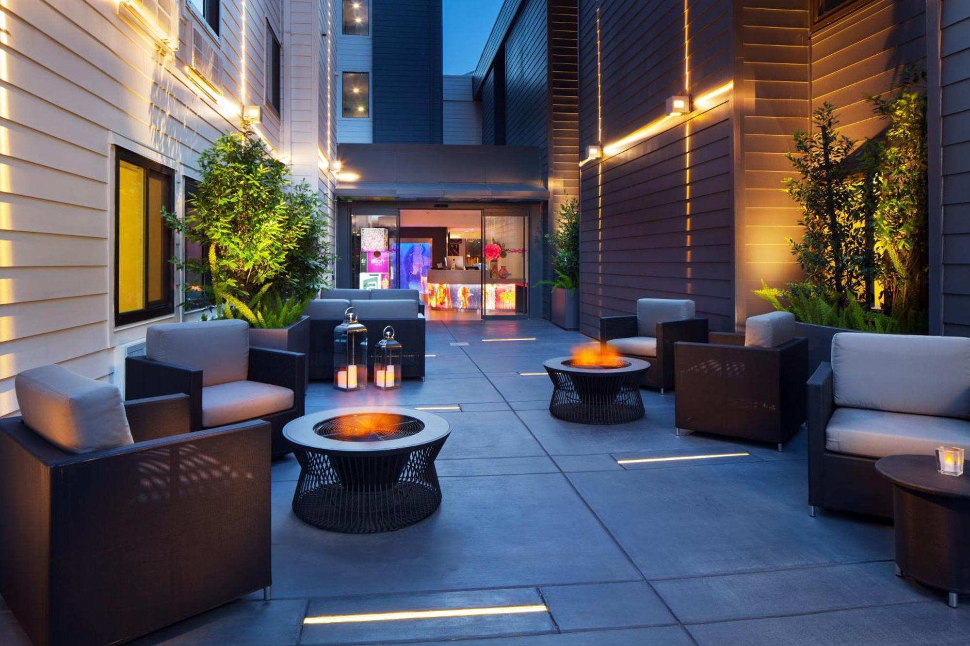 Aloft Sunnyvale Hotel Exterior photo